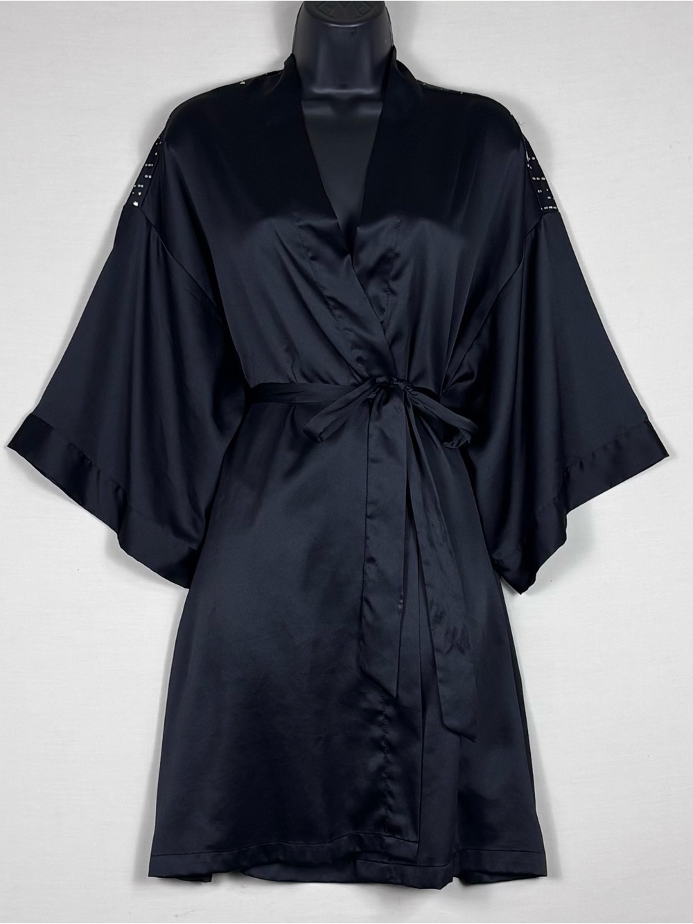 Victoria’s Secret NYC 2018 Satin Robe Black Star Fashion Show M/L Rare